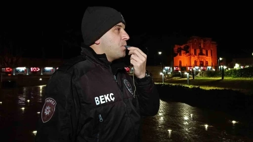 Edirne&rsquo;de "Gece Kartalları" ıssız sokakların sesi oluyor
