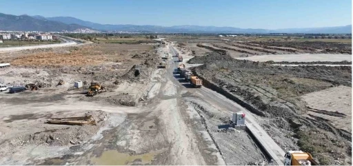 Edremit K&ouml;rfezi&rsquo;nin en b&uuml;y&uuml;k yatırımı, b&uuml;y&uuml;k bir hızıyla devam ediyor
