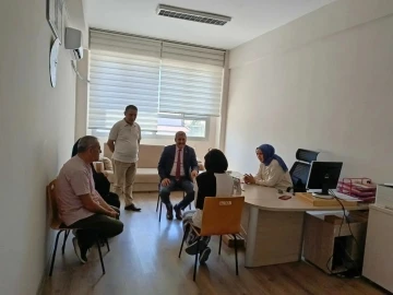 Efeler İl&ccedil;e Milli Eğitim M&uuml;d&uuml;r&uuml; &Ouml;zcan, LGS tercih s&uuml;recini inceledi
