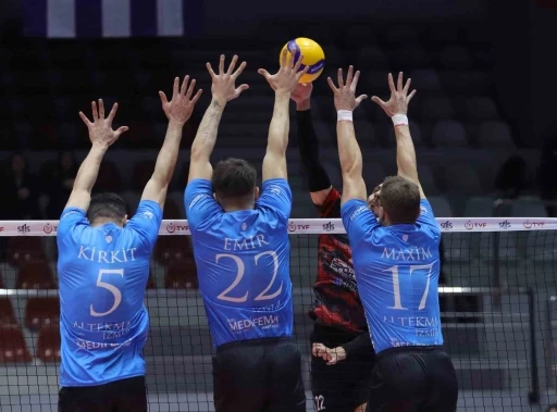 Efeler Ligi: Altekma: 3 - T&Uuml;RŞAD: 0
