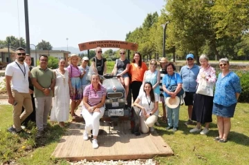 Efes Tarlası Yaşam K&ouml;y&uuml; d&uuml;nyaya a&ccedil;ılıyor
