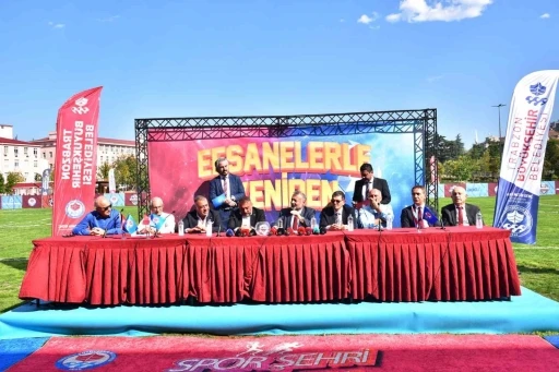 &lsquo;Efsaneler Yeniden&rsquo; sahaya &ccedil;ıkacak
