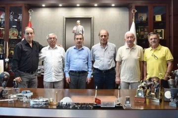 Efsanelerden Başka&ccedil; Ata&ccedil;&rsquo;a ziyaret
