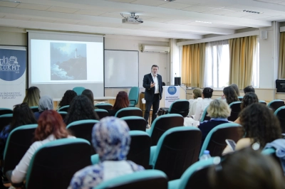 Ege &Uuml;niversitesi&rsquo;nde Gıda Sekt&ouml;r&uuml;nde Bilim Temelli Yaklaşımlar Ele Alındı