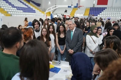 &rsquo;Ege &Uuml;niversitesi Tanıtım G&uuml;nleri&rsquo; b&uuml;y&uuml;k ilgi g&ouml;rd&uuml;
