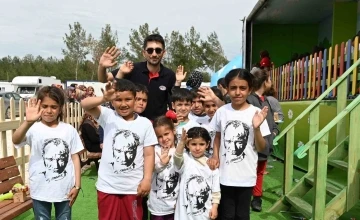 Eğitici aktivitelerle donatılmış gezici tırı deprem b&ouml;lgesinde &ccedil;ocuklar ve gen&ccedil;lerle buluşacak
