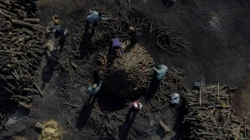 Ekmeğini ateşten &ccedil;ıkaranların zorlu mesaisi
