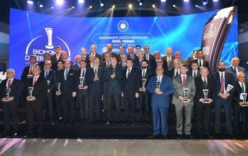 Ekonomiye değer katanlar &ouml;d&uuml;llerini aldı
