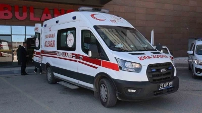 Elazığ&rsquo;da 4 kişi i&ccedil;tikleri s&uuml;tl&uuml; kahveden zehirlendi
