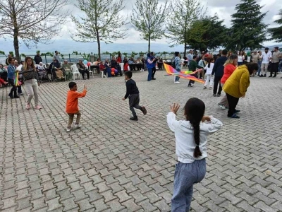 Elazığ&rsquo;da 9. Geleneksel U&ccedil;urtma Şenliği
