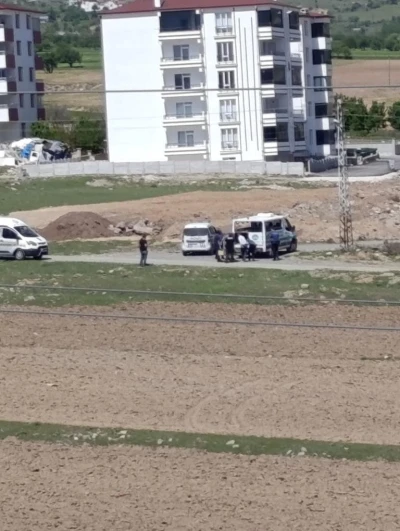 Elazığ&rsquo;da bir kişi boş arazide &ouml;l&uuml; bulundu
