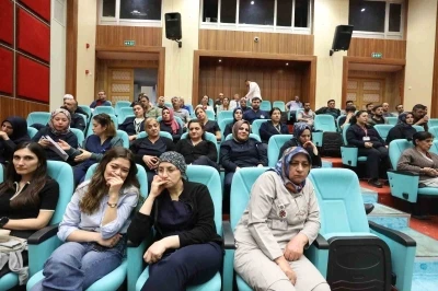 Elazığ&rsquo;da hastane &ccedil;alışanlarına Afet Farkındalık Eğitimi verildi
