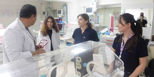 Elazığ&rsquo;da &rsquo;Premat&uuml;re G&uuml;n&uuml;&rsquo; kutlandı
