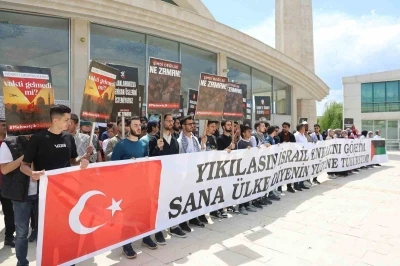 Elazığ&rsquo;da &uuml;niversite &ouml;ğrencileri Gazze i&ccedil;in y&uuml;r&uuml;d&uuml;

