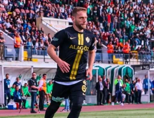 Elazığspor, Halil İbrahim S&ouml;nmez&rsquo;le anlaştı
