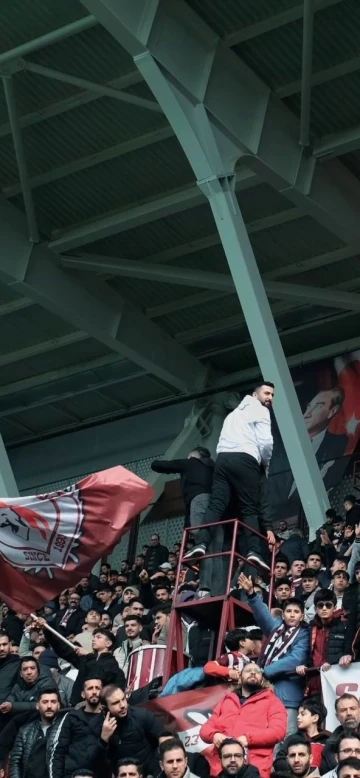 Elazığspor&rsquo;un &lsquo;Son 10 g&uuml;n&rsquo; paylaşımı, heyecan oluşturdu
