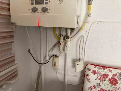 Elektrik akımına kapılan &ccedil;ocuk hayatını kaybetti