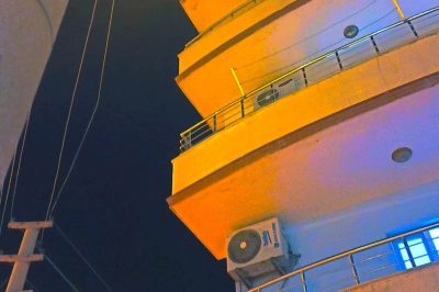 Elektrik Hattına Kanca Atan Şahıs Mahalleyi Elektriksiz Bıraktı!