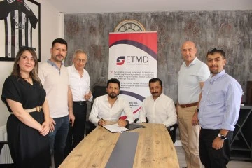 Elektrik Tesisat M&uuml;hendisleri Derneği'nde Olgun Karabiber d&ouml;nemi