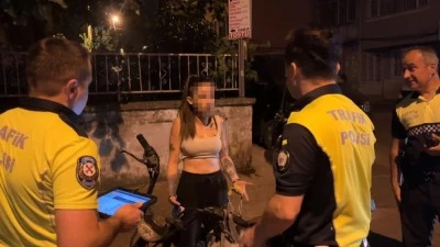 Elektrikli bisiklet s&uuml;r&uuml;c&uuml;s&uuml; alkoll&uuml; &ccedil;ıktı, "Eve gidiyordum" dedi