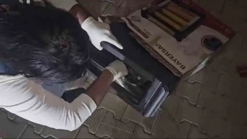 Elektrikli ısıtıcının i&ccedil;inden metamfetamin &ccedil;ıktı
