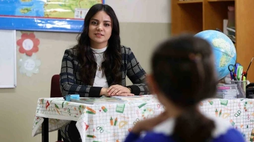 Elif &ouml;ğretmenin hayatı film oldu
