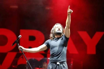 Elmalı&rsquo;da Koray Avcı r&uuml;zgarı esti
