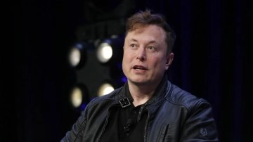 Elon Musk, X platformundan reklamlarını kaldıran firmalara sert &ccedil;ıktı