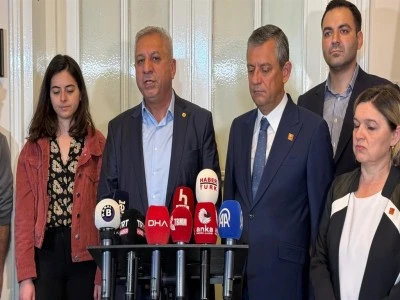 Emek Partisi'nden, &Ouml;zg&uuml;r &Ouml;zel'e ziyaret