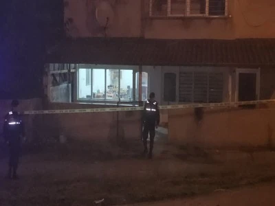 Emekli polis t&uuml;fekle kahvehane bastı: 2 &ouml;l&uuml;, 2 yaralı