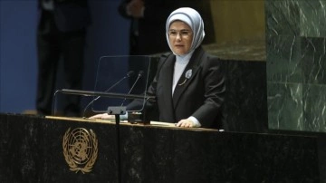 Emine Erdoğan: &Ccedil;evre sorunlarında &ccedil;&ouml;z&uuml;m&uuml;n bir par&ccedil;ası olma kararlılığımızı s&uuml;rd&uuml;r&uuml;yoruz