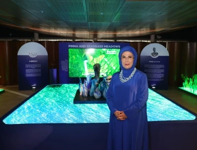 Emine Erdoğan, New York'taki &lsquo;Sıfır Atık Mavi-Damla Damla&rsquo; Sergisi'nin a&ccedil;ılışına katıldı