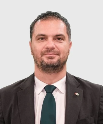 Emir &Ccedil;ok&ccedil;ağlayan "Tahtayı &Ccedil;&ouml;zmeden Transfer Haberlerine İtibar Edilmemeli"