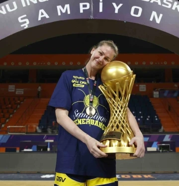 Emma Meesseman, Fenerbah&ccedil;e ile s&ouml;zleşme yeniledi

