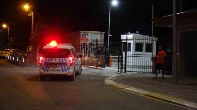 Emniyet binasında ş&uuml;pheli &ouml;l&uuml;m