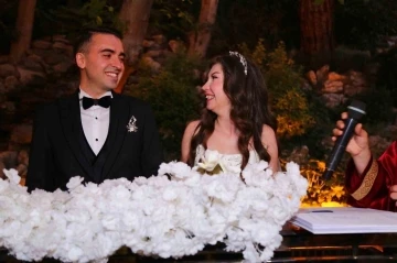 Emniyet camiasını buluşturan d&uuml;ğ&uuml;n