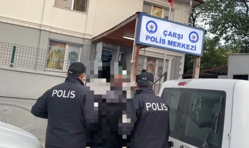 Emniyet M&uuml;d&uuml;rl&uuml;ğ&uuml; &ouml;n&uuml;nde hız sınırlarını aşan motosikletli cezadan ka&ccedil;amadı
