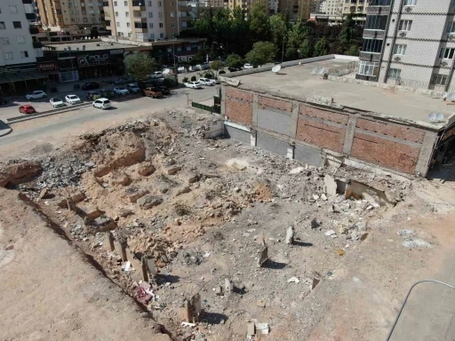 Emre Apartmanı davasında sanık, şok talebi sonrası salondan &ccedil;ıkartıldı
