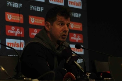 Emre Bel&ouml;zoğlu: "Deplasman adına k&ouml;t&uuml; bir performans"
