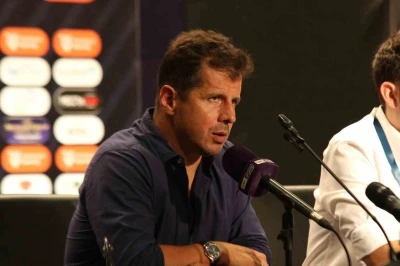 Emre Bel&ouml;zoğlu: "Futbol, anları &ccedil;ok doğru oynamanız gereken bir oyun"