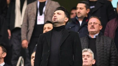 Enes &Ccedil;elik: Bursaspor d&uuml;şmanlarına karşı kale gibi duracağız