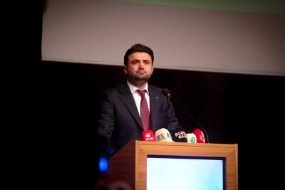 Enes &Ccedil;elik'ten Tarihi Konuşma!