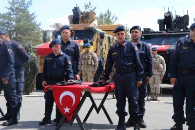 Engelli gen&ccedil;lerin askerlik hayalleri ger&ccedil;ek oldu
