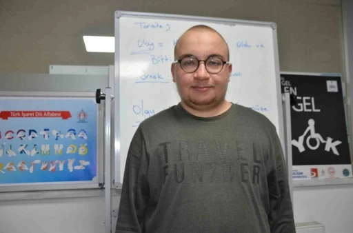 Engelli Muhammed Emir&rsquo;in tek hayalı memur olup maaş almak
