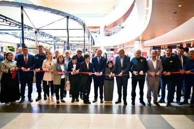 Engelliler Haftası&rsquo;na &ouml;zel sergi MalatyaPark AVM&rsquo;de a&ccedil;ıldı
