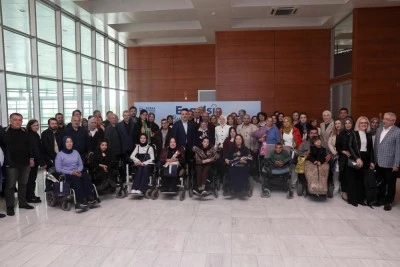 'Engelsiz Bursa Buluşması'nda g&ouml;n&uuml;ller bir oldu