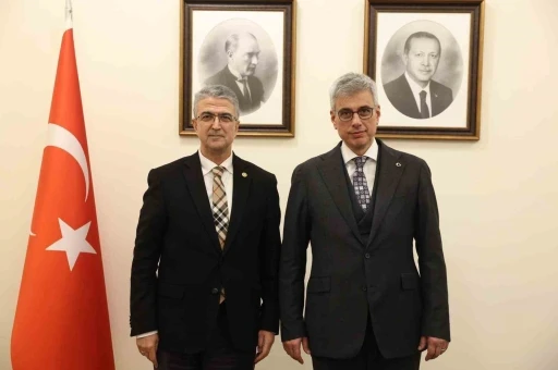 ER-VAK&rsquo;tan MHP Erzurum Milletvekili Prof. Dr Kamil Aydın&rsquo;a teşekk&uuml;r
