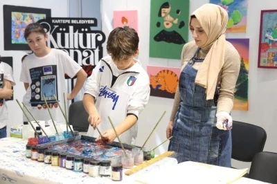 Erasmus &ouml;ğrencileri Kartepe&rsquo;de k&uuml;lt&uuml;rlerarası deneyim yaşadı
