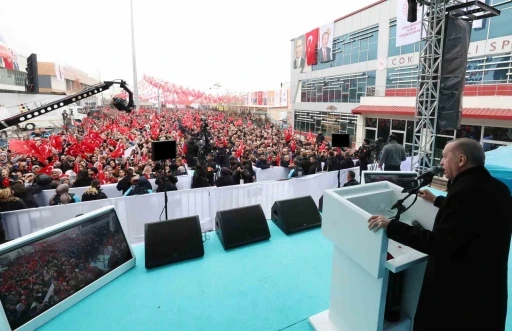 Erdoğan: "S&ouml;z verdiğimiz &uuml;zere, 2024 yılı sonu itibariyle konutlarımızın y&uuml;zde 40&rsquo;ını tamamlamış durumdayız&rdquo;
