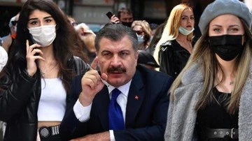 Eris varyantı T&uuml;rkiye&rsquo;de yeniden kısıtlamalara sebep olur mu?